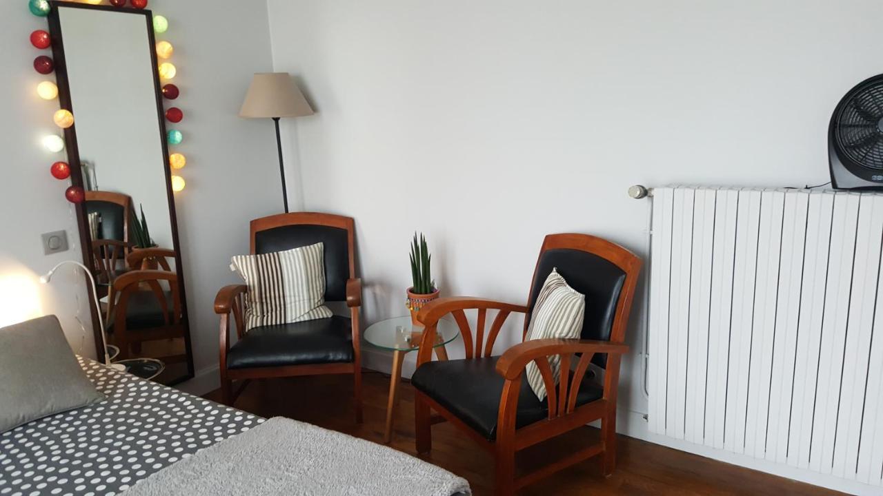 Margouillat Chambre D'Hote フィジャック エクステリア 写真